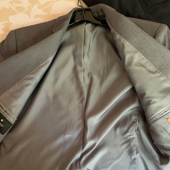 Haggar Grey 2 Button Sport Coat Blazer, Size 40S - Picture 11 of 11